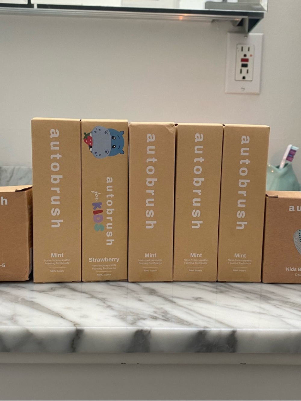 Mint Rechargeable Toothbrush (Mint)